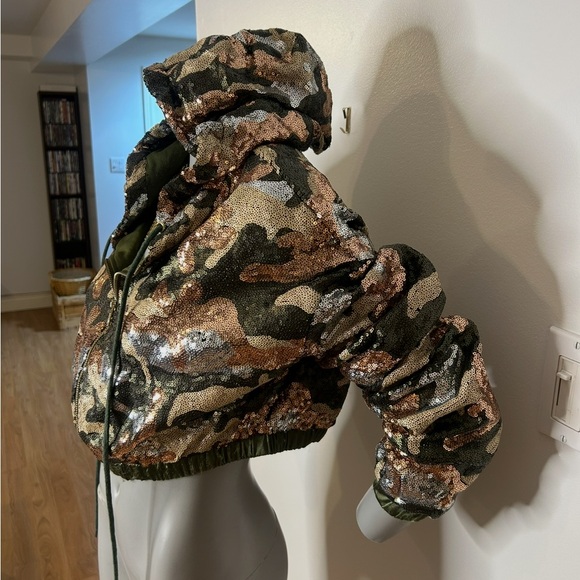 WOW Couture Camouflage Sequins  Cropped Hoodie❤️S - Picture 9 of 15
